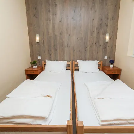 Hotel Budva Ξενοδοχείο