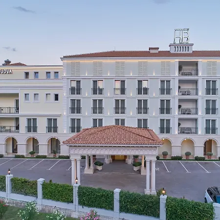Ξενοδοχείο Hotel Budva Μπούντβα