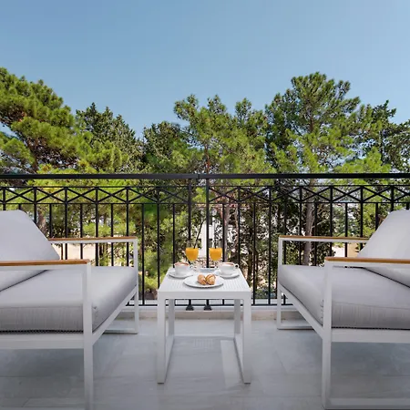 Hotel Budva Ξενοδοχείο 5*